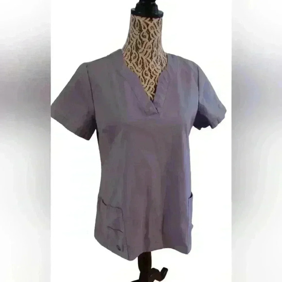 Crocs Scrub Top V neck Size Medium - Picture 6 of 6